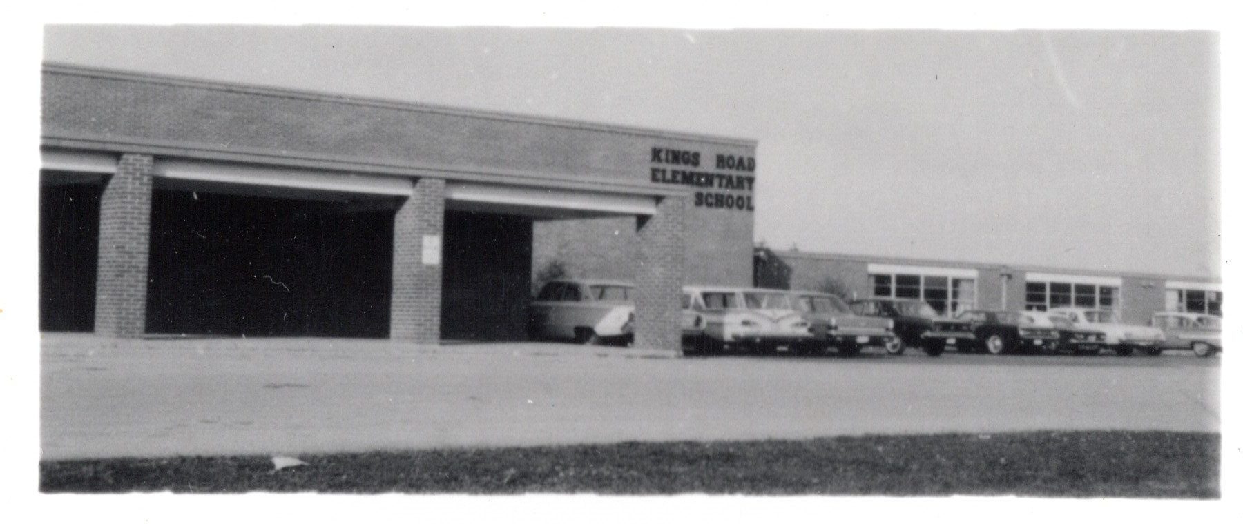 1966 Kings Road School